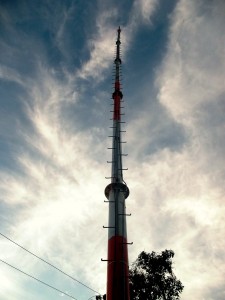 Torre de Antena de Vokaribe Radio. Foto: Samuel Ramírez-vokaribe.net